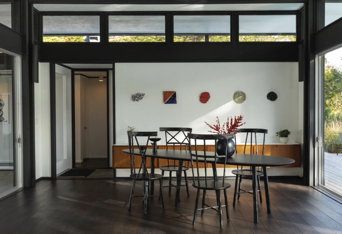 Take your Friends For Tea at Lisa Perry's Onna House